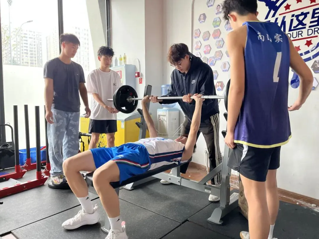 敏捷性训练对篮球比赛表现的影响及解决方案_0